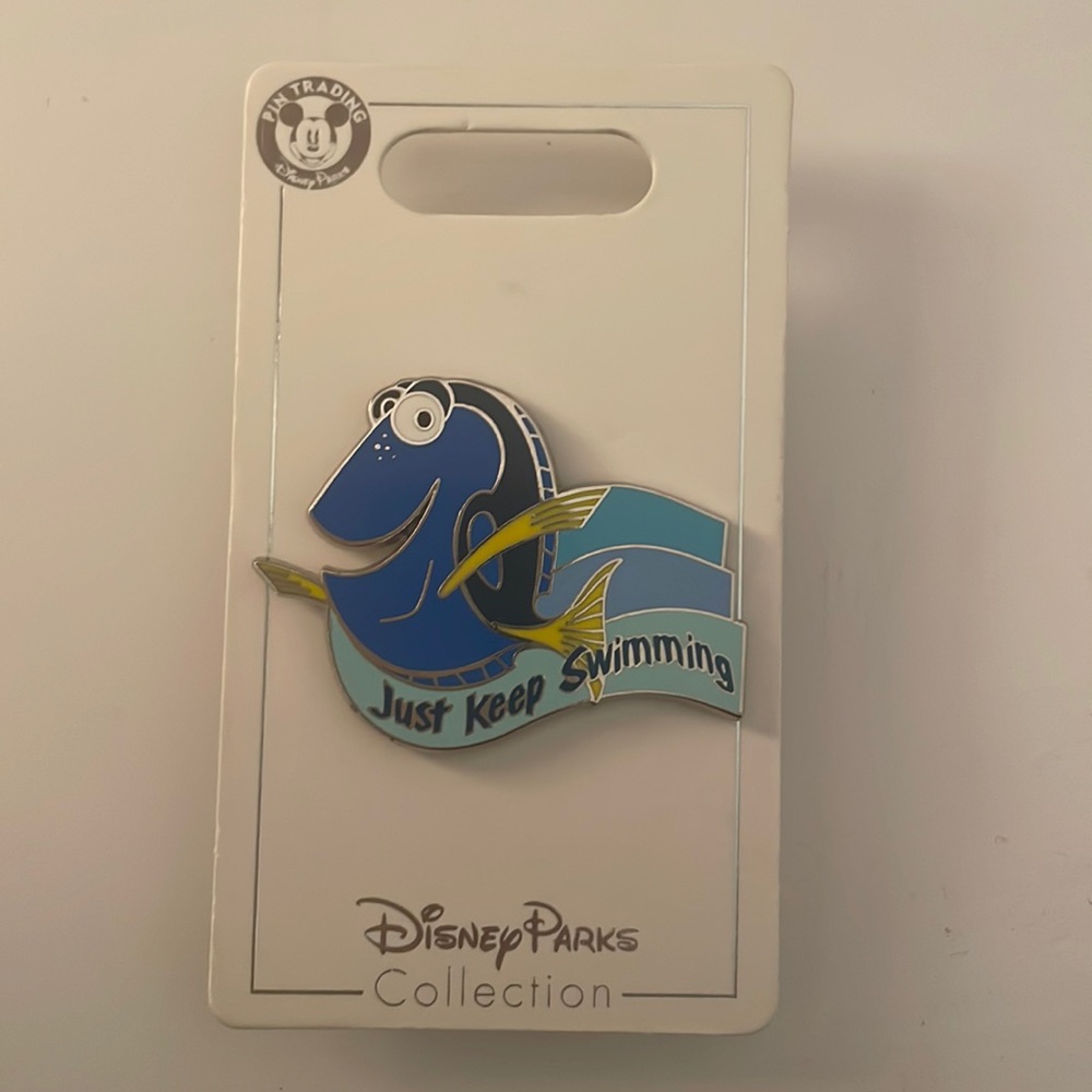Disney Parks Collection - Dory Finding Nemo